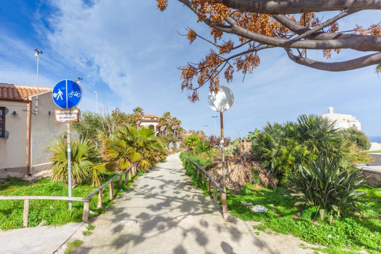 Domus Iose Seaview Apartment Syracuse Bagian luar foto